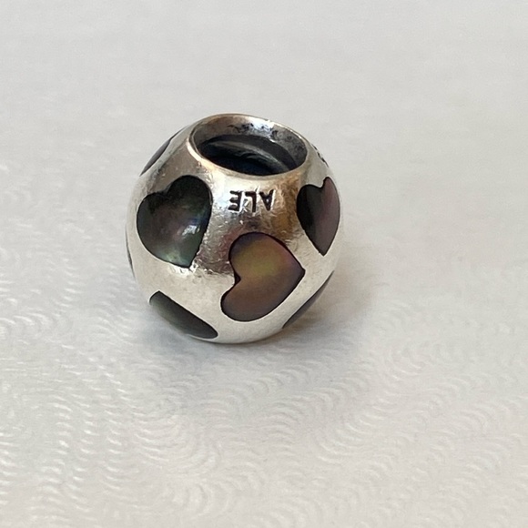 pandora “love me” black mother of pearl heart charm - Picture 3 of 6